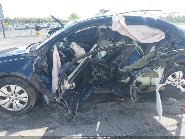 1G1PA5SH0E7118987 Chevrolet Cruze Ls Auto