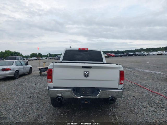 45009817 :رقم المزاد ، 1C6RR7NM5FS562935 vin ، 2015 Ram 1500 Laramie مزاد بيع
