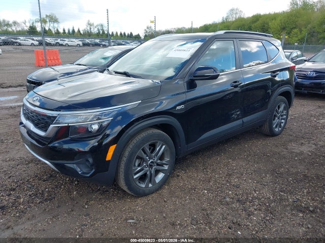 2021 Kia Seltos S მანქანა იყიდება აუქციონზე, vin: KNDEUCAA4M7099986, აუქციონის ნომერი: 45009823