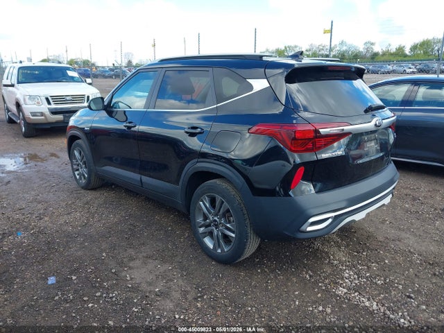 2021 Kia Seltos S მანქანა იყიდება აუქციონზე, vin: KNDEUCAA4M7099986, აუქციონის ნომერი: 45009823