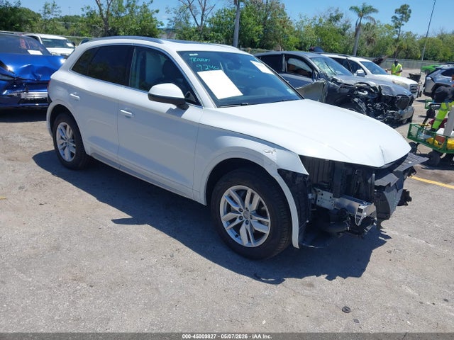 2020 Audi Q5 Premium 45 Tfsi Quattro S Tronic მანქანა იყიდება აუქციონზე, vin: WA1ANAFY3L2092717, აუქციონის ნომერი: 45009827