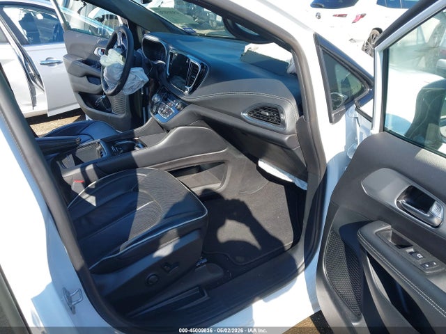 2025 Chrysler Pacifica Limited მანქანა იყიდება აუქციონზე, vin: 2C4RC1GG5SR514877, აუქციონის ნომერი: 45009836