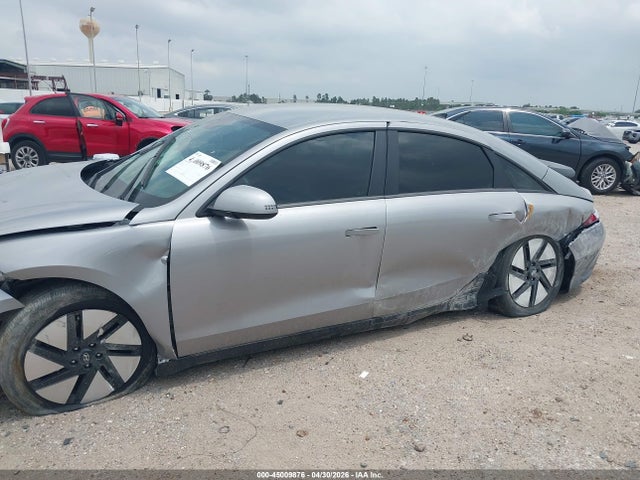 Продажа на аукционе авто 2024 Hyundai Ioniq 6 Se, vin: KMHM24AAXRA070585, номер лота: 45009876