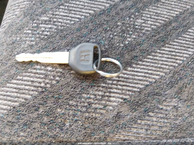 2001 Honda Cr-v Lx მანქანა იყიდება აუქციონზე, vin: JHLRD18461C040658, აუქციონის ნომერი: 45009897