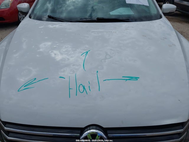 2014 Volkswagen Passat 1.8t Wolfsburg Edition მანქანა იყიდება აუქციონზე, vin: 1VWAT7A34EC037858, აუქციონის ნომერი: 45009935