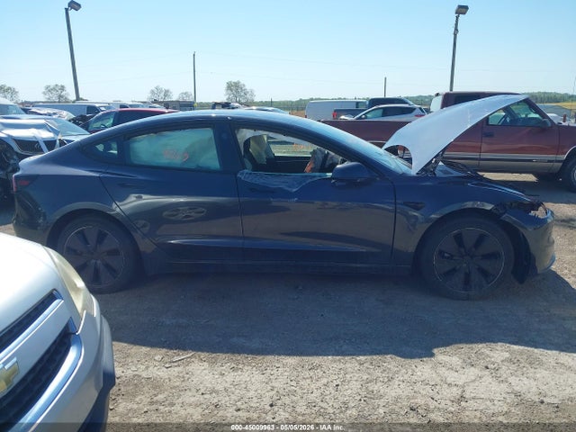 Продажа на аукционе авто 2025 Tesla Model 3, vin: 5YJ3E1EA2SF989848, номер лота: 45009963
