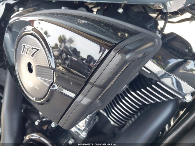 Harley-Davidson FLHX 2024 1HD1KB710RB632375 Image 18