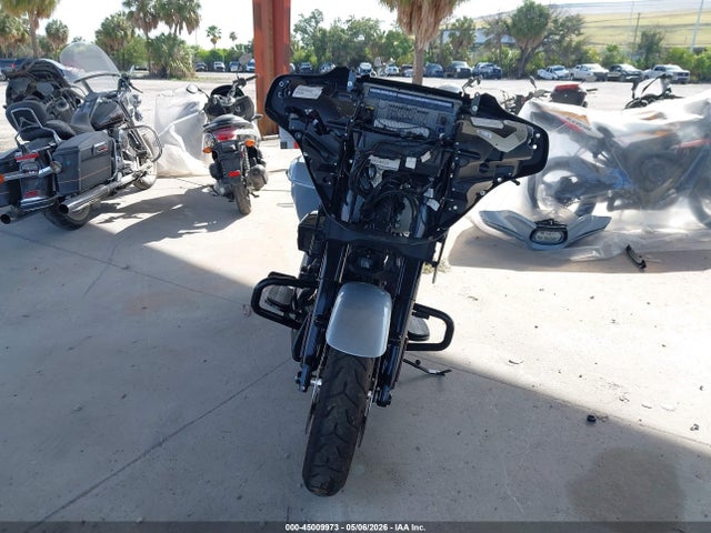 Harley-Davidson FLHX 2024 1HD1KB710RB632375 Image 5