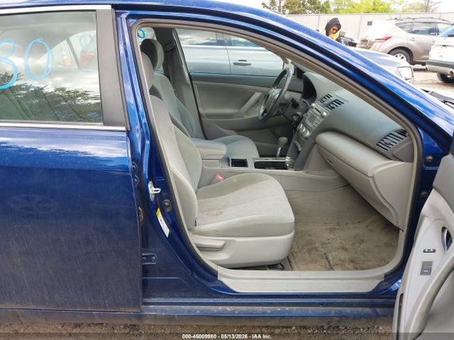 2010 Toyota Camry Le მანქანა იყიდება აუქციონზე, vin: 4T4BF3EK0AR033868, აუქციონის ნომერი: 45009980