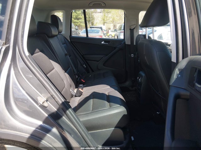Продаж на аукціоні авто 2016 Volkswagen Tiguan S, vin: WVGBV7AX2GW604991, номер лоту: 45009987
