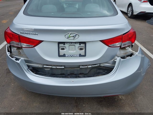 Продаж на аукціоні авто 2013 Hyundai Elantra Gls/limited, vin: 5NPDH4AE5DH165580, номер лоту: 45010005