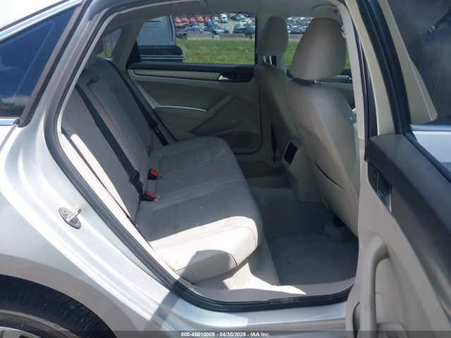 45010009 :رقم المزاد ، 1VWBV7A36FC037182 vin ، 2015 Volkswagen Passat 2.0l Tdi Se مزاد بيع
