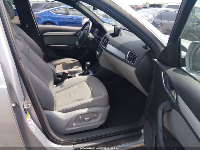 Продажа на аукционе авто 2016 Audi Q3 2.0t Premium Plus, vin: WA1EFCFS1GR003455, номер лота: 45010013