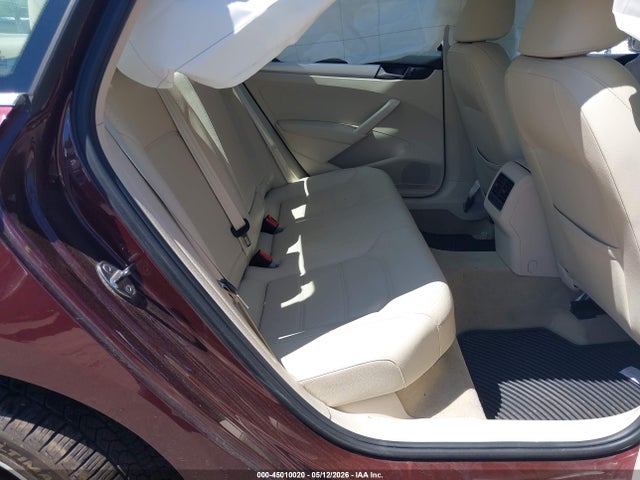 Продажа на аукционе авто 2013 Volkswagen Passat 2.5l Se, vin: 1VWBP7A35DC094562, номер лота: 45010020