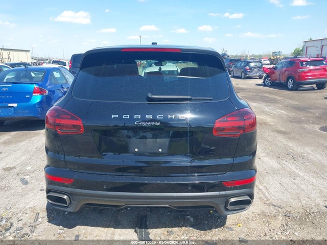 Aukcja sprzedaży 2017 Porsche Cayenne Platinum Edition, vin: WP1AA2A20HKA81576, numer aukcji: 45010039