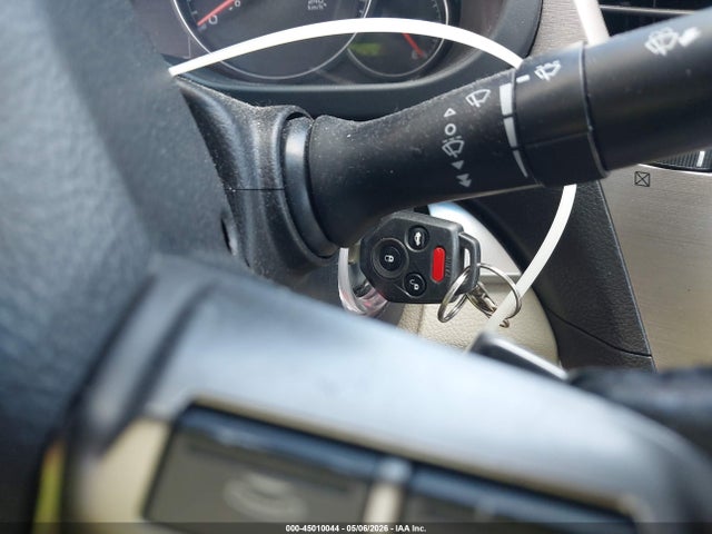 2014 Subaru Legacy 2.5i Premium მანქანა იყიდება აუქციონზე, vin: 4S3BMBC68E3032872, აუქციონის ნომერი: 45010044