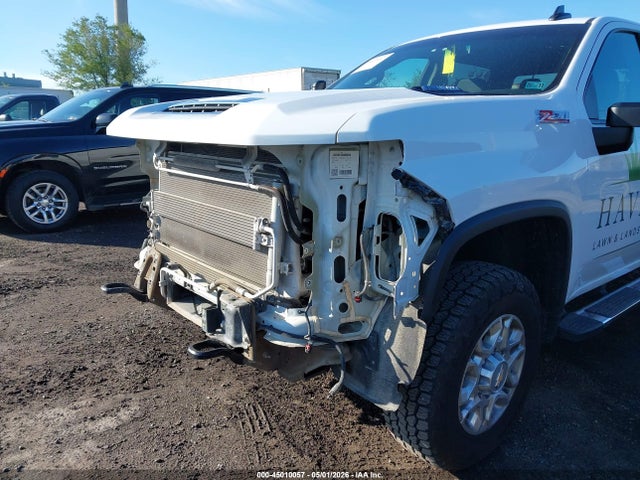 1GC1YNEY1PF246183 Chevrolet Silverado 2500hd 4wd Standard Bed Lt