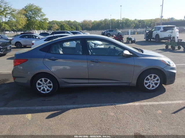2014 Hyundai Accent Gls მანქანა იყიდება აუქციონზე, vin: KMHCT4AEXEU701372, აუქციონის ნომერი: 45010095