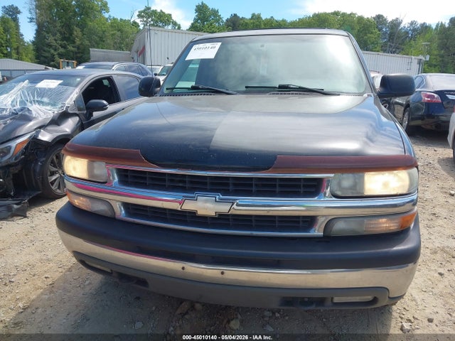45010140 :رقم المزاد ، 3GNEC16T21G190022 vin ، 2001 Chevrolet Suburban 1500 Lt مزاد بيع