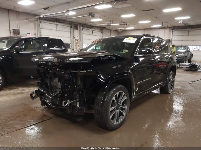 Продажа на аукционе авто 2023 Jeep Grand Cherokee Overland 4x4, vin: 1C4RJHDG8PC594209, номер лота: 45010142
