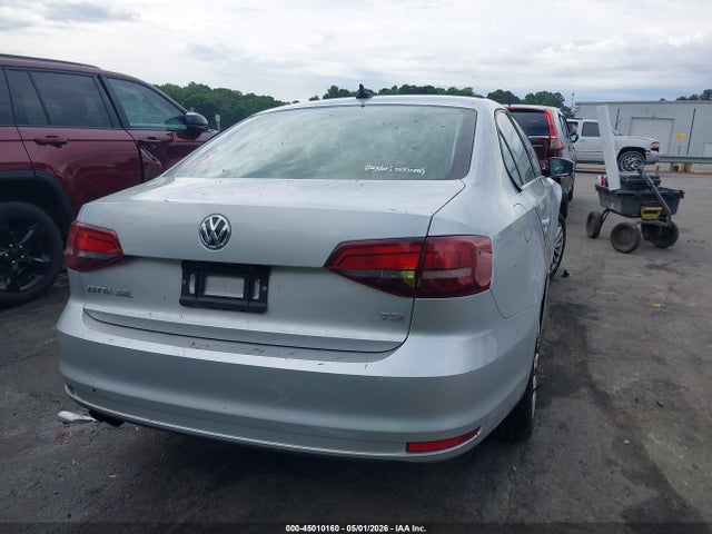 45010160 :رقم المزاد ، 3VWL17AJ8GM333688 vin ، 2016 Volkswagen Jetta 1.8t Sel مزاد بيع