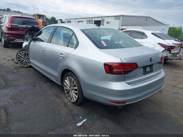 45010160 :رقم المزاد ، 3VWL17AJ8GM333688 vin ، 2016 Volkswagen Jetta 1.8t Sel مزاد بيع
