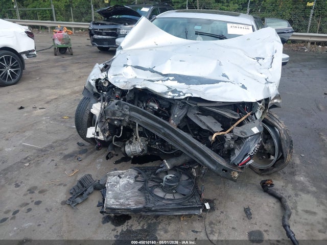 45010160 :رقم المزاد ، 3VWL17AJ8GM333688 vin ، 2016 Volkswagen Jetta 1.8t Sel مزاد بيع
