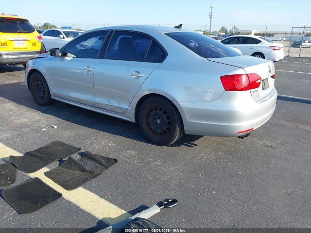 45010177 :رقم المزاد ، 3VWD17AJ6EM262170 vin ، 2014 Volkswagen Jetta 1.8t Se مزاد بيع