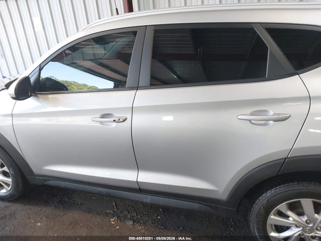 45010201 :رقم المزاد ، KM8J33A43LU235077 vin ، 2020 Hyundai Tucson Value مزاد بيع