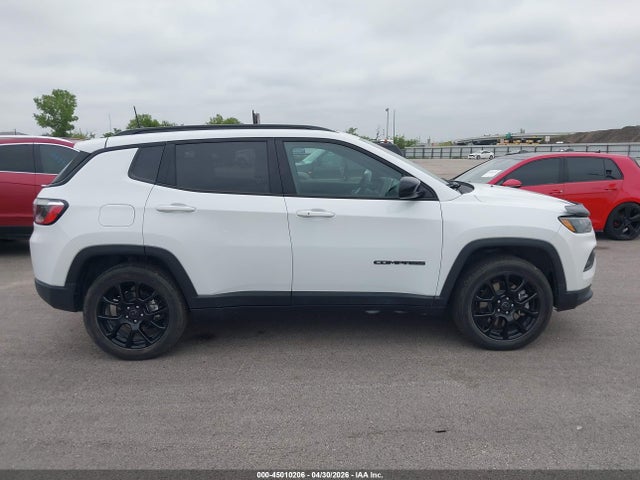 Продажа на аукционе авто 2025 Jeep Compass Latitude 4x4, vin: 3C4NJDBNXST555594, номер лота: 45010206