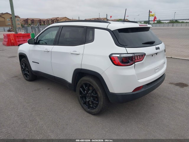 Продажа на аукционе авто 2025 Jeep Compass Latitude 4x4, vin: 3C4NJDBNXST555594, номер лота: 45010206