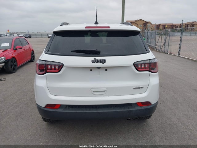 Продажа на аукционе авто 2025 Jeep Compass Latitude 4x4, vin: 3C4NJDBNXST555594, номер лота: 45010206