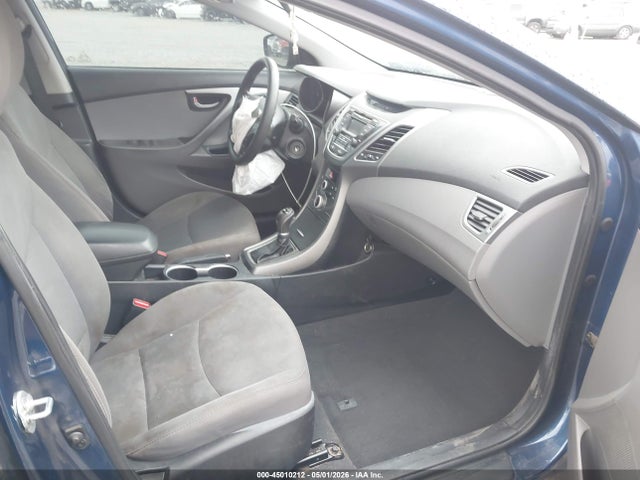 2016 Hyundai Elantra Se მანქანა იყიდება აუქციონზე, vin: 5NPDH4AE0GH737188, აუქციონის ნომერი: 45010212