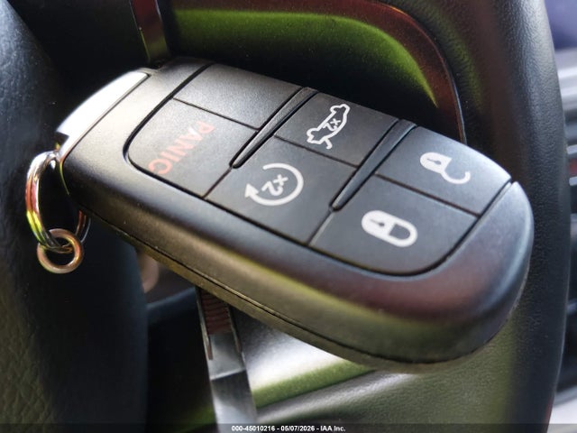 Продажа на аукционе авто 2023 Dodge Charger Sxt, vin: 2C3CDXBG7PH509372, номер лота: 45010216