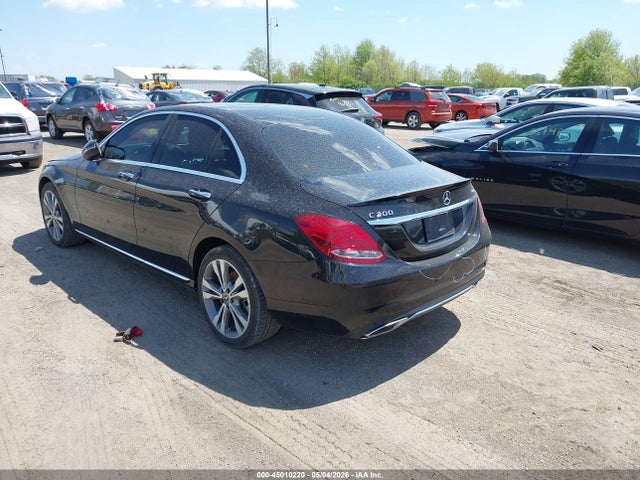 Aukcja sprzedaży 2018 Mercedes-benz C 300 4matic, vin: WDDWF4KB5JR408365, numer aukcji: 45010220