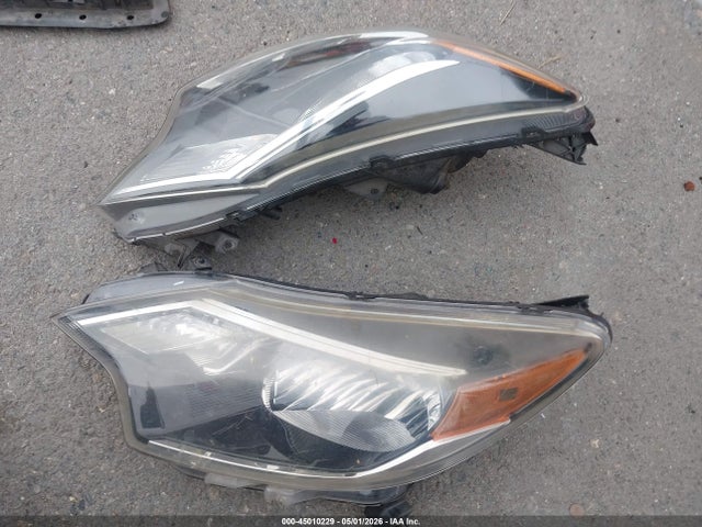 3N1CE2CPXHL356914 Nissan Versa Note Sv