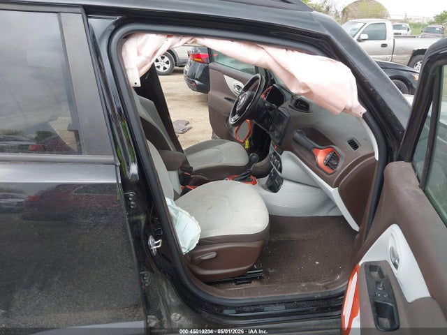 ZACCJBBBXHPG09753 Jeep Renegade Latitude 4x4