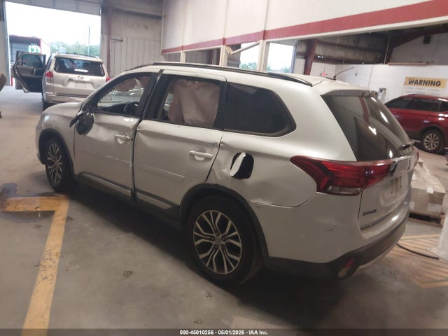 45010256 :رقم المزاد ، JA4AD3A35GZ011224 vin ، 2016 Mitsubishi Outlander Sel مزاد بيع