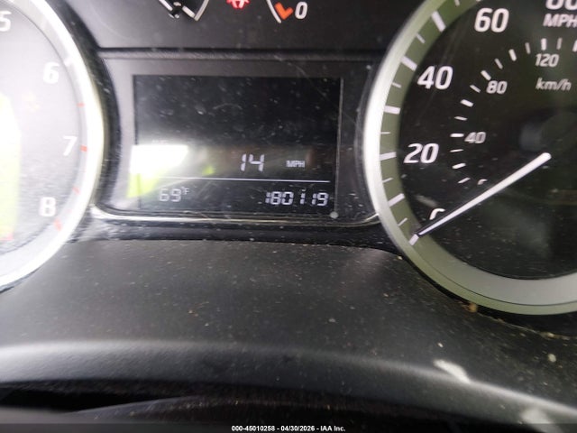 45010258 :رقم المزاد ، 3N1AB7AP3FY330381 vin ، 2015 Nissan Sentra Sl مزاد بيع