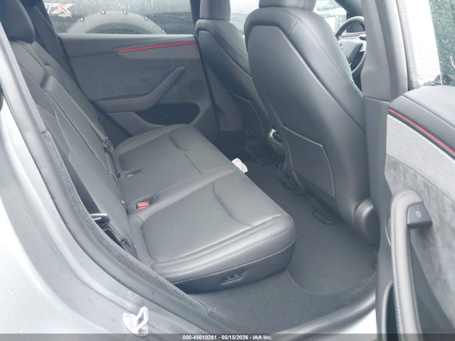 Продажа на аукционе авто 2026 Tesla Model Y All-wheel Drive/long Range Launch Series/premium All-wheel Drive, vin: 7SAYGDEEXTA632293, номер лота: 45010261