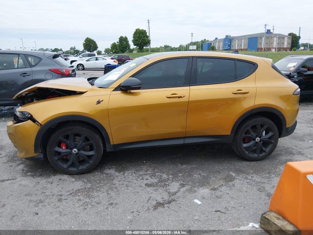2024 Dodge Hornet Gt Plus Awd მანქანა იყიდება აუქციონზე, vin: ZACNDFBN4R3A38819, აუქციონის ნომერი: 45010286