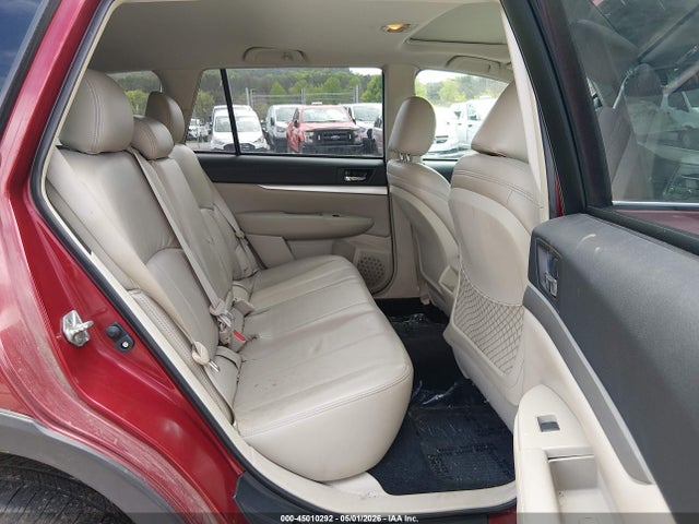 45010292 :رقم المزاد ، 4S4BRBGC2B1328152 vin ، 2011 Subaru Outback 2.5i Premium مزاد بيع
