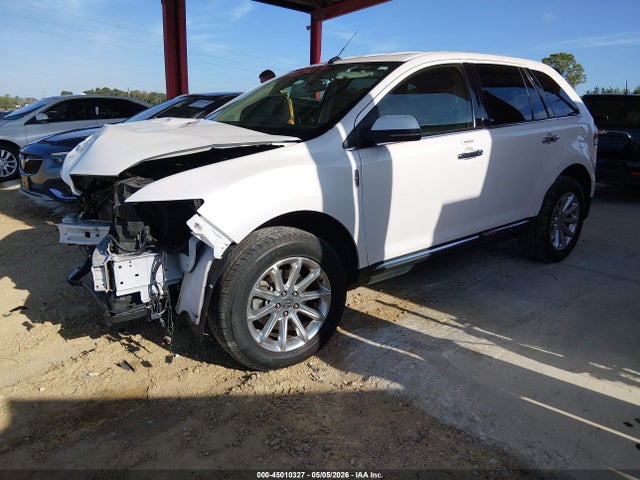 2013 Lincoln Mkx მანქანა იყიდება აუქციონზე, vin: 2LMDJ6JKXDBL02451, აუქციონის ნომერი: 45010327