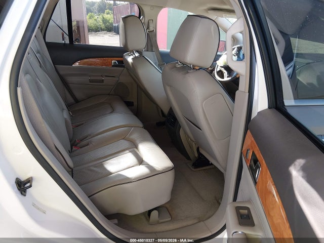 2013 Lincoln Mkx მანქანა იყიდება აუქციონზე, vin: 2LMDJ6JKXDBL02451, აუქციონის ნომერი: 45010327