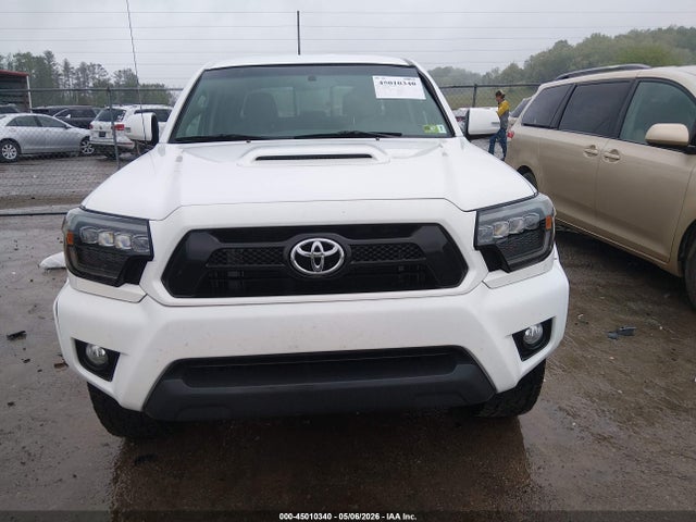 2014 Toyota Tacoma Base V6 მანქანა იყიდება აუქციონზე, vin: 5TFLU4ENXEX098952, აუქციონის ნომერი: 45010340