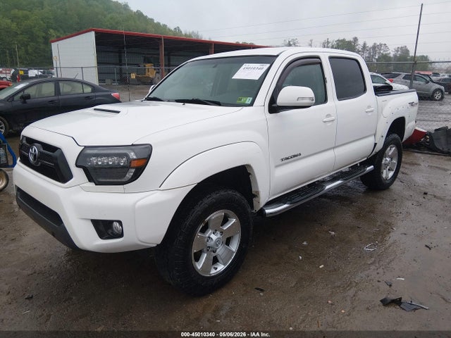 2014 Toyota Tacoma Base V6 მანქანა იყიდება აუქციონზე, vin: 5TFLU4ENXEX098952, აუქციონის ნომერი: 45010340