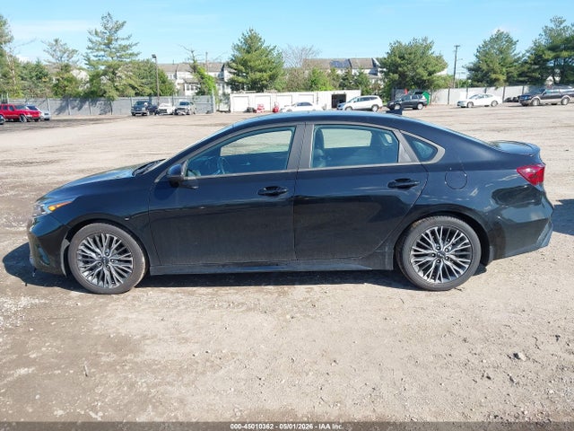 45010362 :رقم المزاد ، 3KPF54AD4NE479963 vin ، 2022 Kia Forte Gt-line مزاد بيع