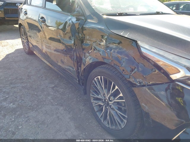 45010362 :رقم المزاد ، 3KPF54AD4NE479963 vin ، 2022 Kia Forte Gt-line مزاد بيع