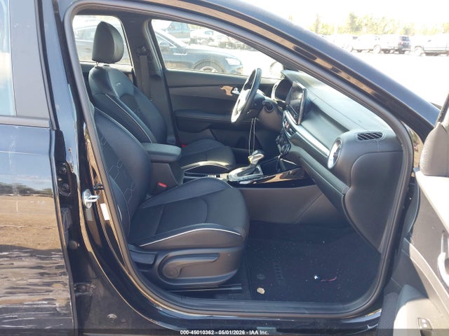 45010362 :رقم المزاد ، 3KPF54AD4NE479963 vin ، 2022 Kia Forte Gt-line مزاد بيع