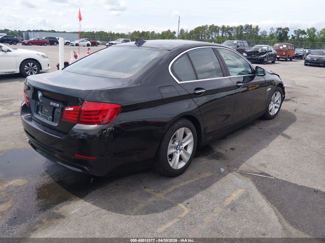 Продаж на аукціоні авто 2011 Bmw 528i, vin: WBAFR1C54BDS36169, номер лоту: 45010377